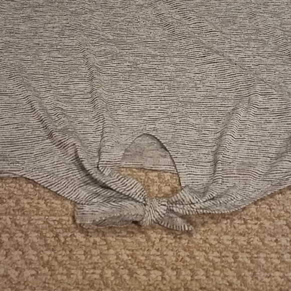 Fun front tie tee - Picture 2 of 3